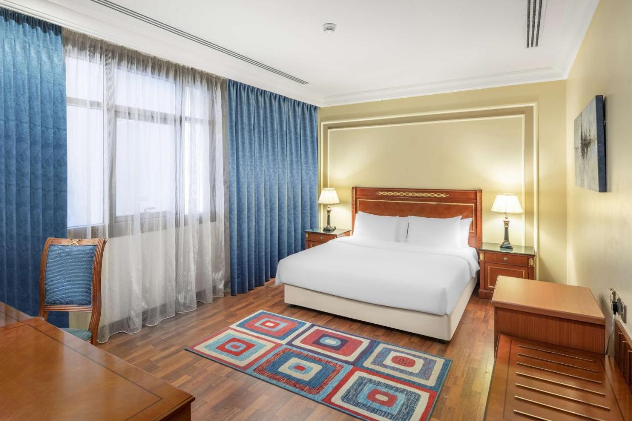 Radisson Blu Hotel, Dhahran Al Khobar Exterior foto